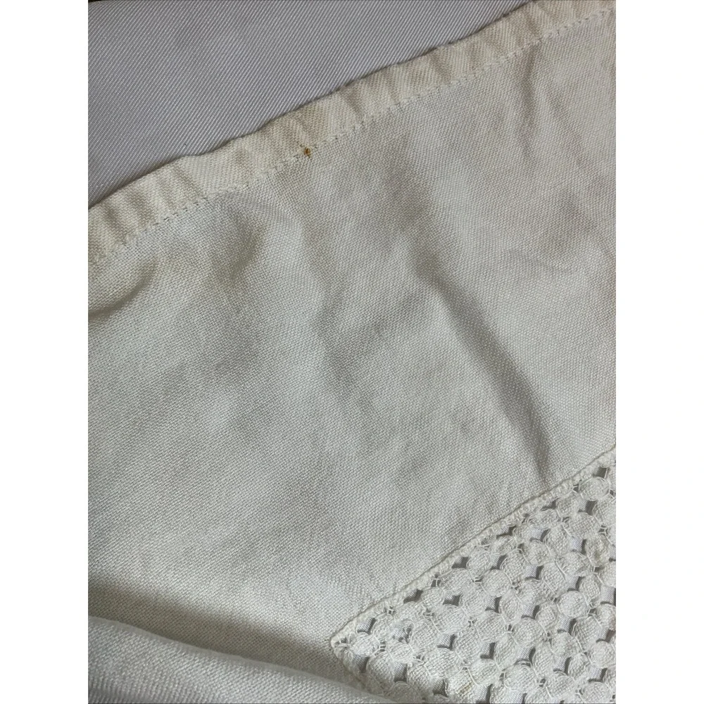 Vintage Tablecloth Embroidered Roses Patchwork 46 X 46 Square